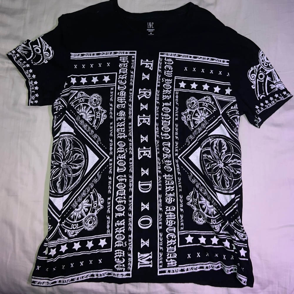 INC International Concepts Black and White Freedom Tee